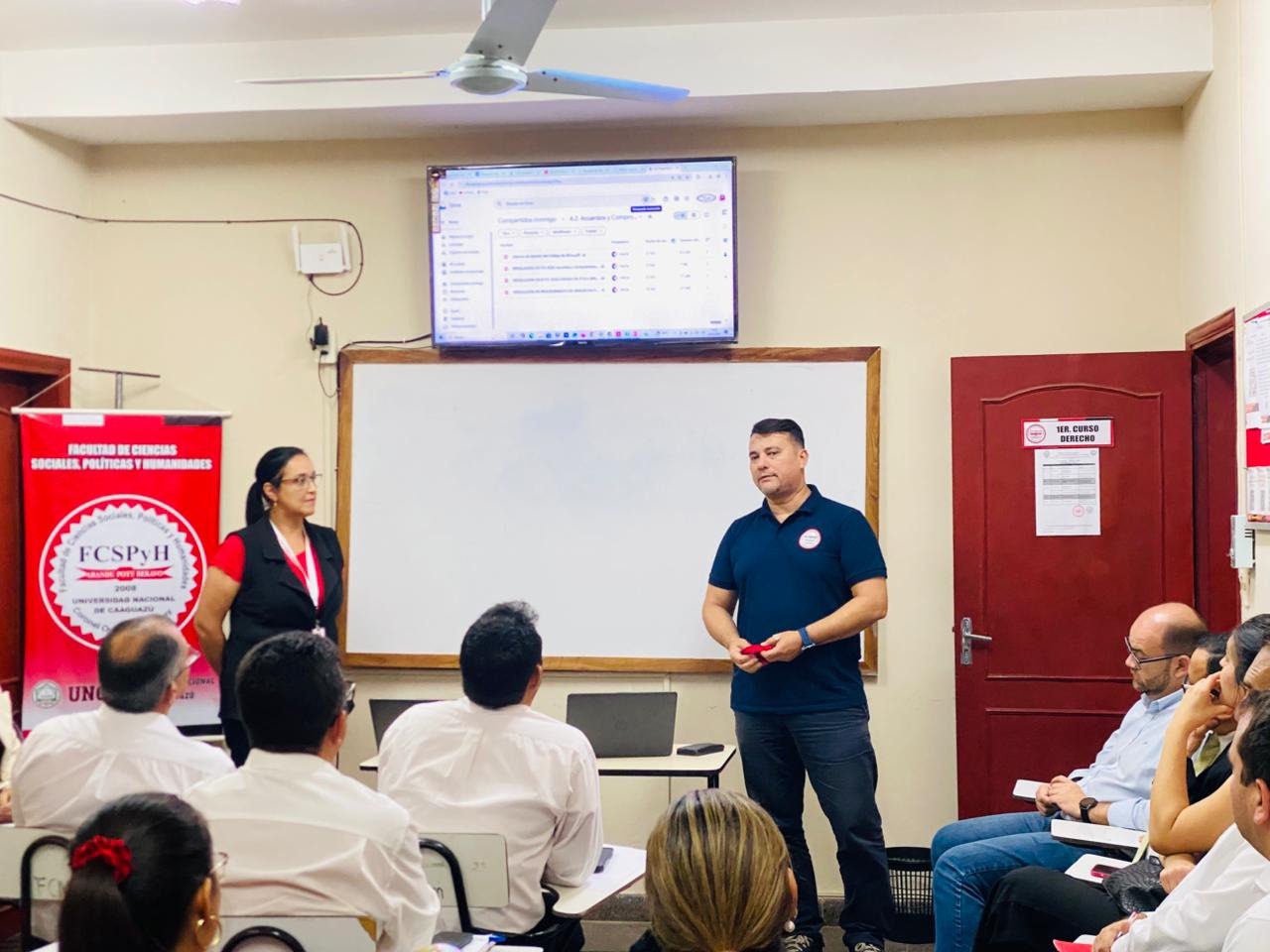 La Facultad de Ciencias Sociales, Políticas y Humanidades de la Universidad Nacional de Caaguazú realizó la socialización del Plan Anual de Transparencia e Integridad Pública (PATIP) y del Código de Ética Institucional – Versión IV, fortaleciendo la cultura de integridad, transparencia y ética pública.