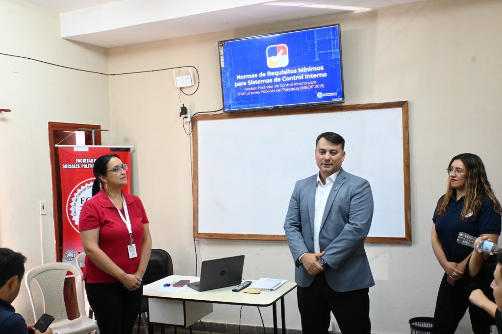 Inducción y Reinducción del Sistema de Control Interno MECIP:2015 en la FCSyH – UNCA